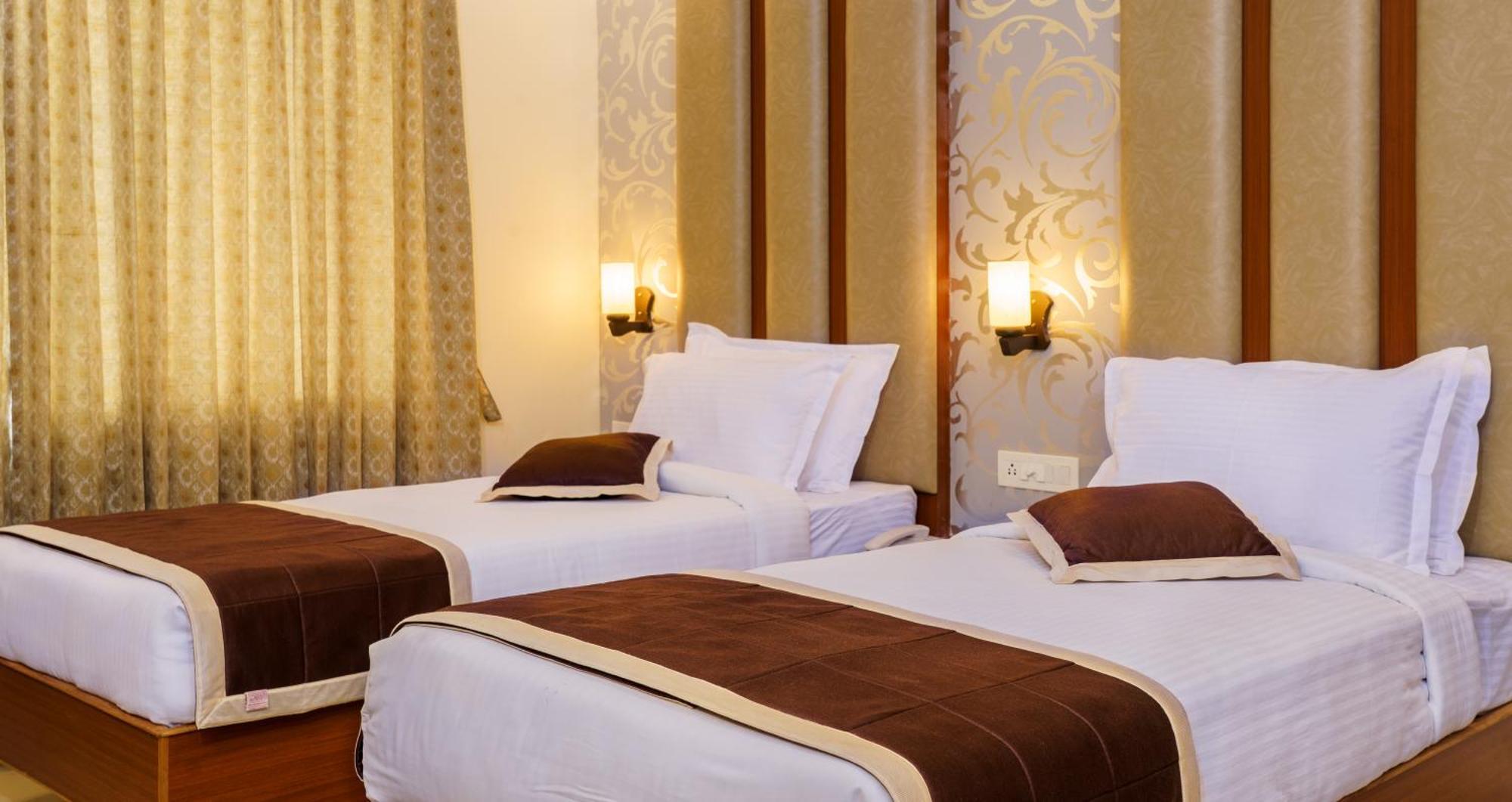 Wyt Hotels - Rameswaram Bagian luar foto